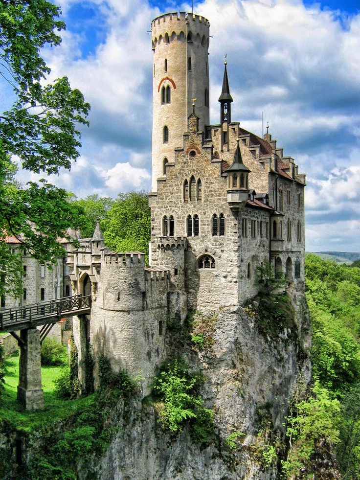 Photo:  Lichtenstein Castle